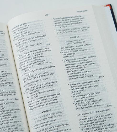 Biblia NVI Ultrafina - Tapa Dura Azul Juvenil